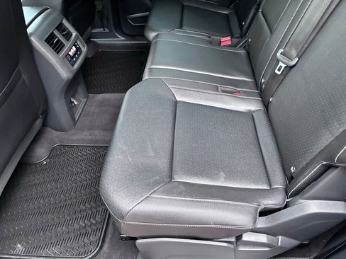Used 2021 Volkswagen Atlas SE FWD image 18
