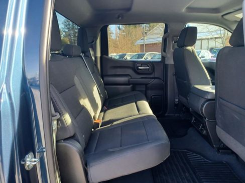Used 2022 Chevrolet Silverado 1500 Custom w/ LPO, Dark Essentials Package image 18