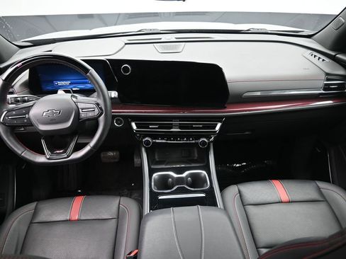 Used 2024 Chevrolet Traverse RS w/ LPO, Floor Liner Package image 24