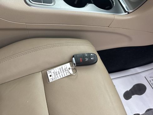 Used 2020 Jeep Grand Cherokee Limited w/ Trailer Tow Group IV image 20