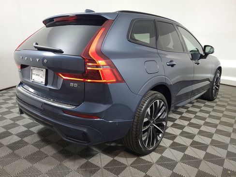 Certified 2026 Volvo XC60 B5 Ultra w/ Protection Package Premier AWD/4WD image 8