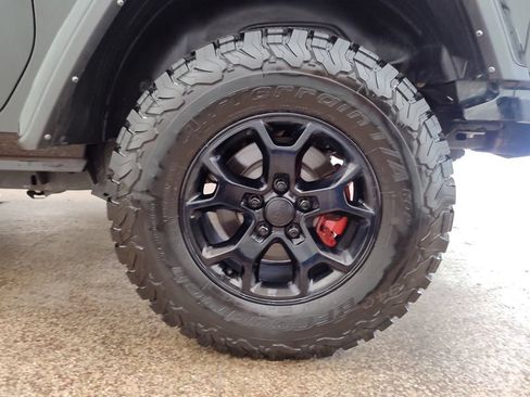 Used 2021 Jeep Wrangler Rubicon AWD/4WD image 24