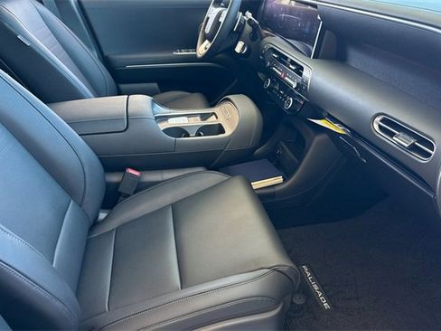New 2026 Hyundai Palisade Limited image 12