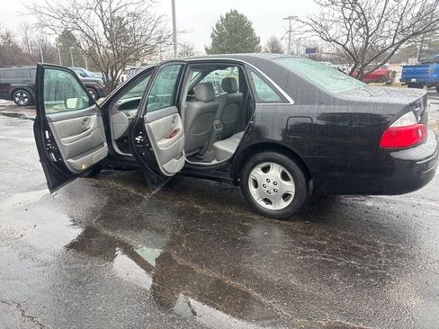 Used 2004 Toyota Avalon XLS image 29