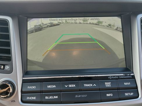 Used 2016 Hyundai Tucson Limited AWD/4WD image 24