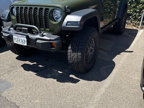 Used 2024 Jeep Wrangler Unlimited Sport AWD/4WD image 2