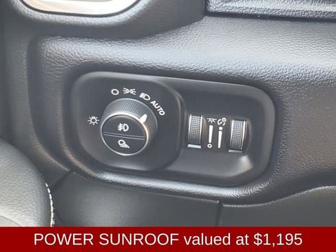 Used 2025 RAM 3500 Laramie image 19