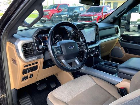 Certified 2022 Ford F150 XLT w/ Equipment Group 302A High image 16