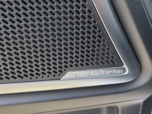 Used 2023 Kia Telluride SX Prestige image 10