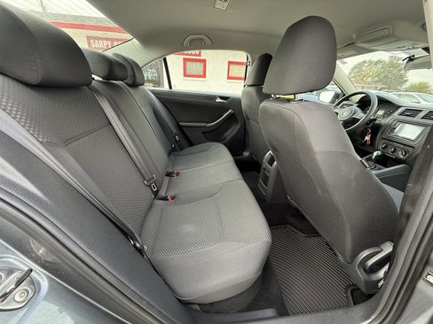 Used 2014 Volkswagen Jetta S image 17