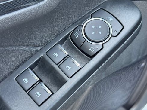 Used 2024 Ford Escape ST-Line w/ Tech Pack #1 FWD image 19