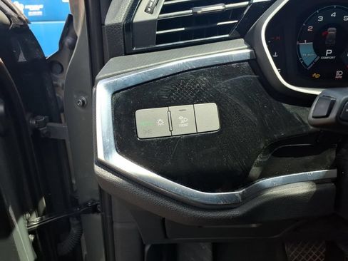 Used 2025 Audi Q3 2.0T Premium AWD/4WD image 14