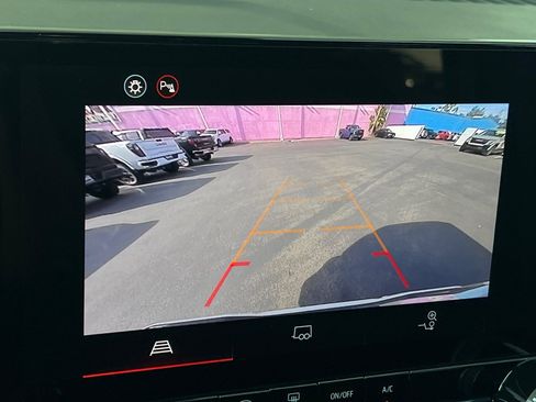 New 2026 GMC Canyon Elevation image 18