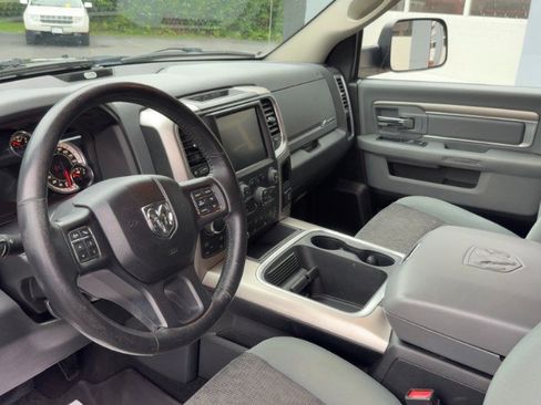 Used 2017 RAM 1500 Big Horn AWD/4WD image 9