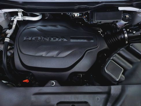 Used 2024 Honda Ridgeline RTL image 11