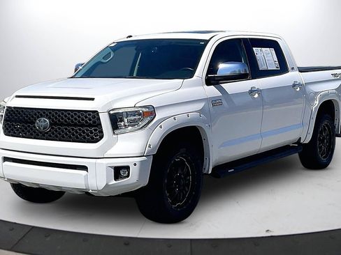 Used 2018 Toyota Tundra Platinum image 4