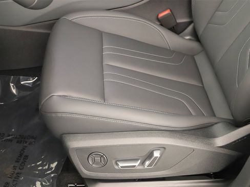 New 2026 Audi Q3 quattro 2.0T image 24