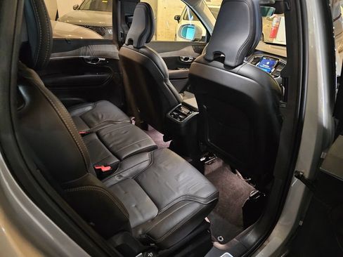 Certified 2023 Volvo XC90 B6 Ultimate w/ Protection Package Premier AWD/4WD image 8