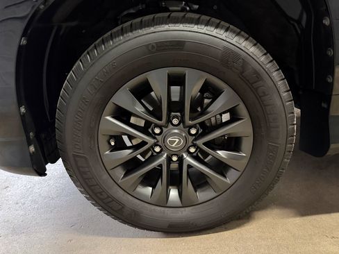 Used 2020 Lexus GX 460 Premium AWD/4WD image 38