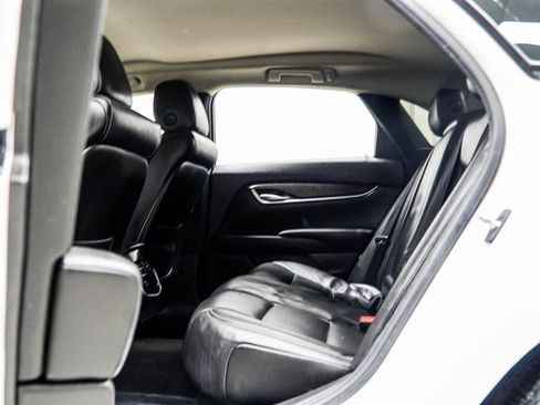 Used 2019 Cadillac XTS Luxury image 35