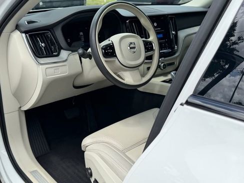 Certified 2024 Volvo XC60 B5 Ultimate AWD/4WD image 14