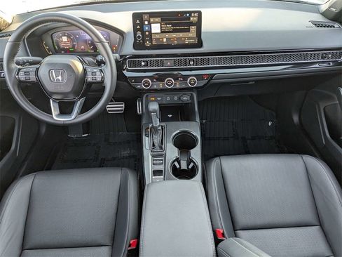 Used 2025 Honda Civic Sport Touring image 14