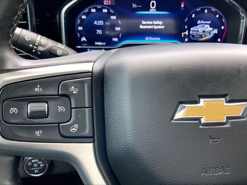 Used 2024 Chevrolet Silverado 2500 LT AWD/4WD image 23