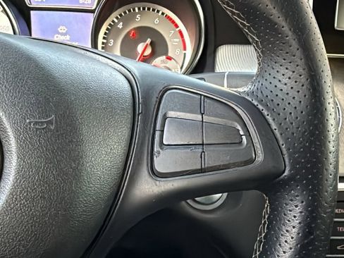 Used 2016 Mercedes-Benz CLA 250 image 22