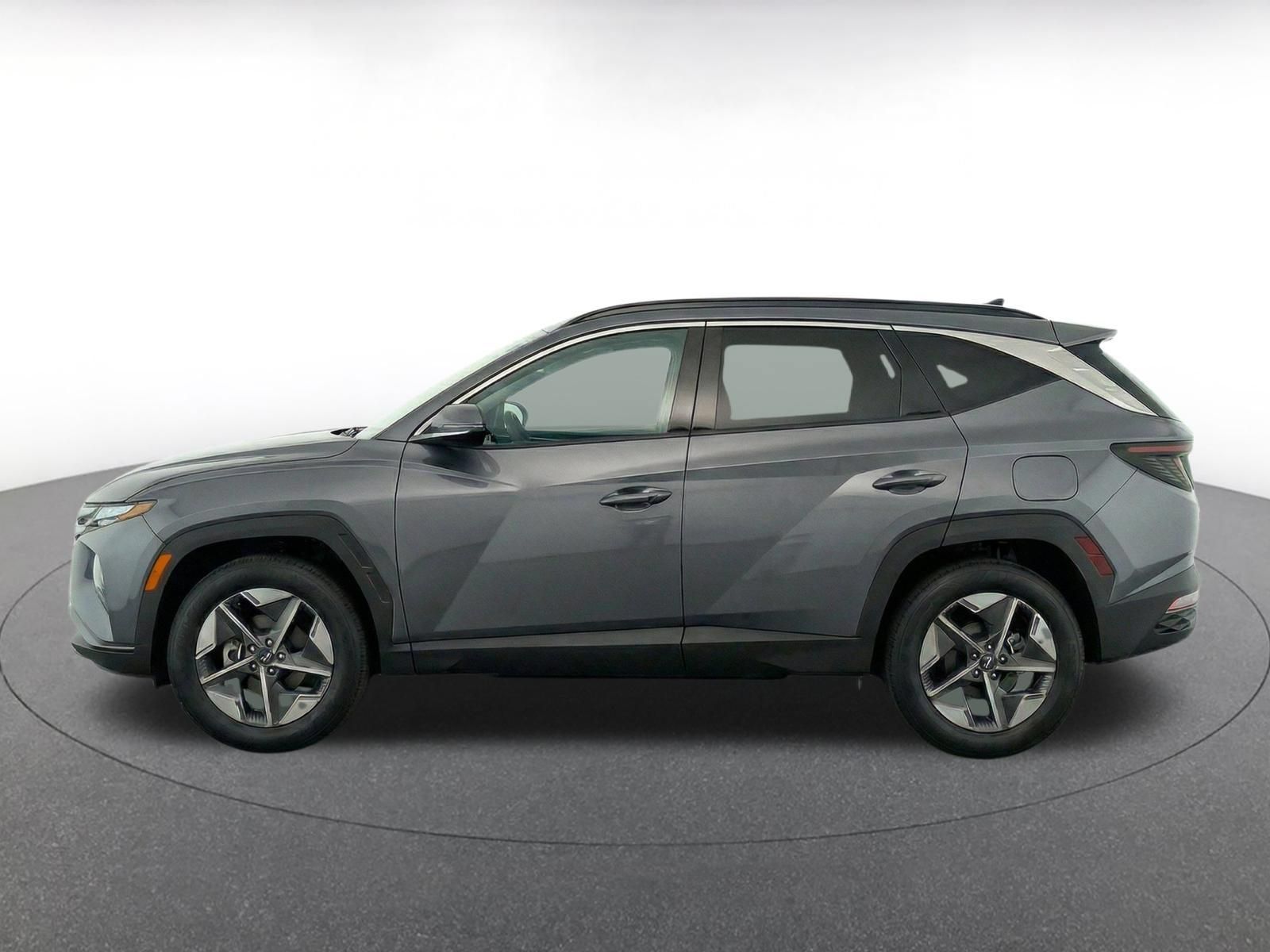 Used 2025 Hyundai Tucson SEL AWD/4WD image 4