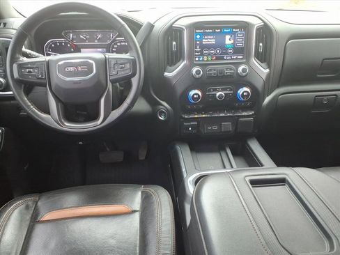 Used 2020 GMC Sierra 1500 AT4 w/ AT4 Premium Package image 10