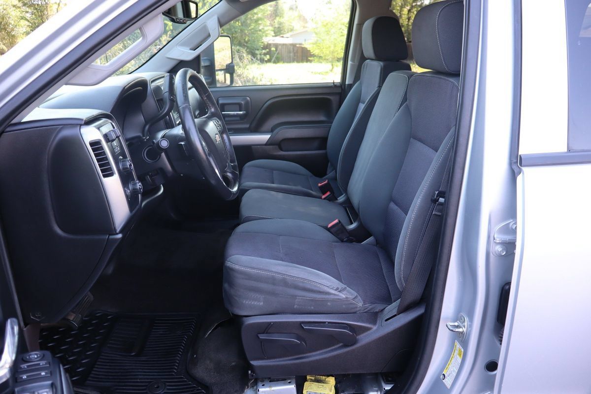 Used 2016 Chevrolet Silverado 2500 LT w/ LT Plus Package AWD/4WD image 19