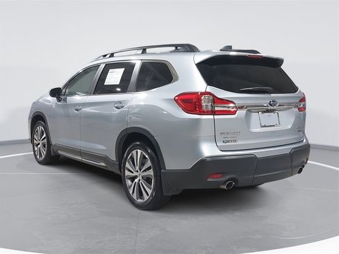 Used 2022 Subaru Ascent Limited w/ Technology Package image 7
