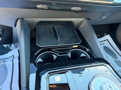 Used 2024 BMW 530i 530i image 26