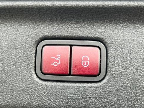 New 2025 Mercedes-Benz S 580 4MATIC Sedan image 39