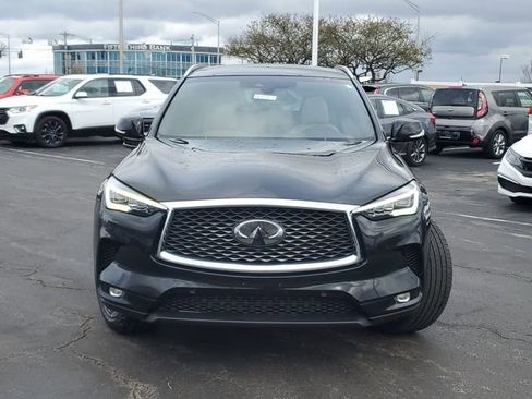 Used 2019 INFINITI QX50 Essential w/ Sensory Package image 2