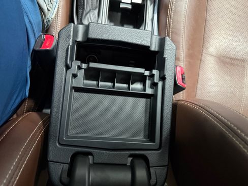 Used 2017 Subaru Forester 2.5i Touring w/ Popular Package #2 image 9