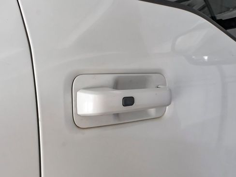 Used 2020 Ford F350 Lariat w/ Lariat Ultimate Package AWD/4WD image 41