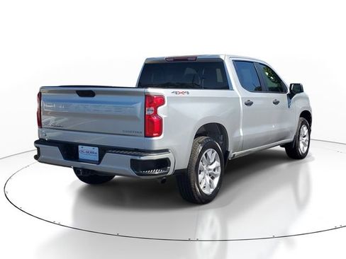 Certified 2020 Chevrolet Silverado 1500 Custom w/ Custom Value Package AWD/4WD image 4