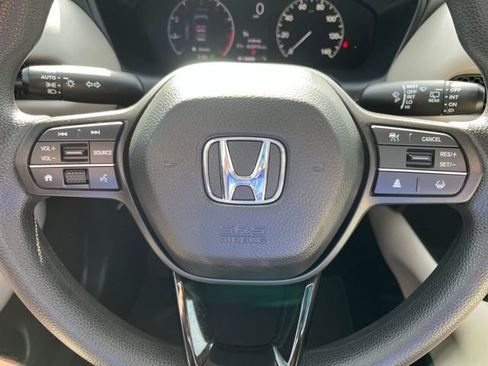 Certified 2023 Honda HR-V LX image 31