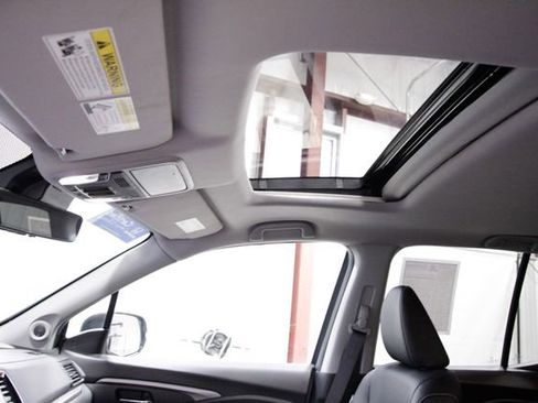 Certified 2023 Honda Ridgeline RTL image 38