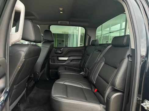 Used 2018 Chevrolet Silverado 1500 LT w/ All Star Edition image 10
