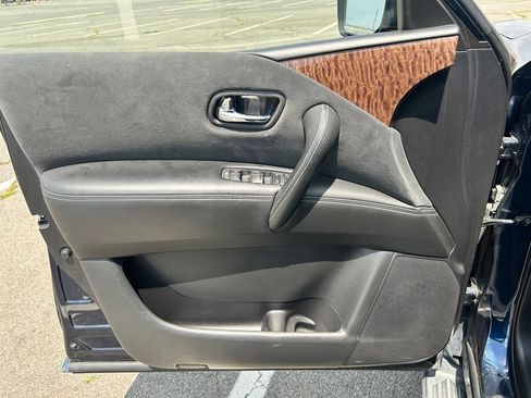 Used 2020 Nissan Armada SV w/ Driver Package RWD image 20