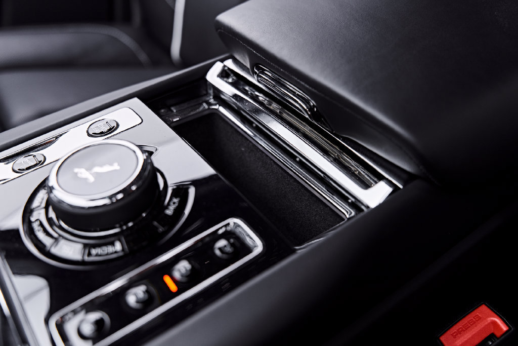 Used 2025 Rolls-Royce Cullinan AWD/4WD image 80