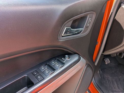 Used 2021 Chevrolet Colorado ZR2 image 13