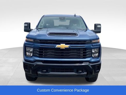 Certified 2024 Chevrolet Silverado 2500 Custom w/ Custom Value Package AWD/4WD image 2