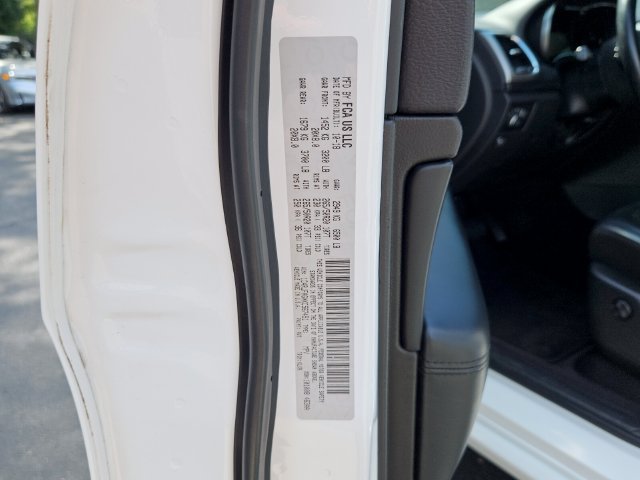 Used 2019 Jeep Grand Cherokee Altitude AWD/4WD image 16