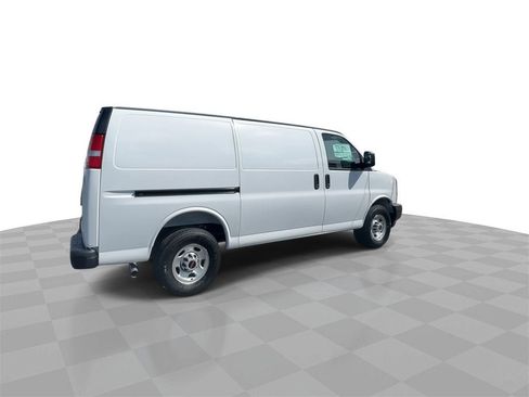 New 2025 GMC Savana 2500 w/ Communications Package image 8