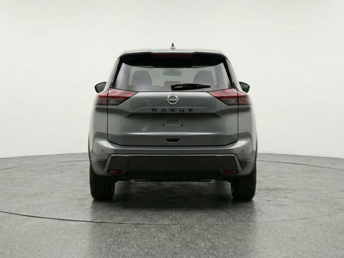Used 2025 Nissan Rogue SV FWD image 7