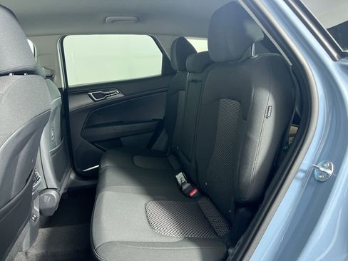 New 2026 Kia Sportage S image 28