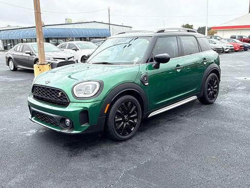 Used 2022 MINI Cooper Countryman S w/ Premium Package image 7